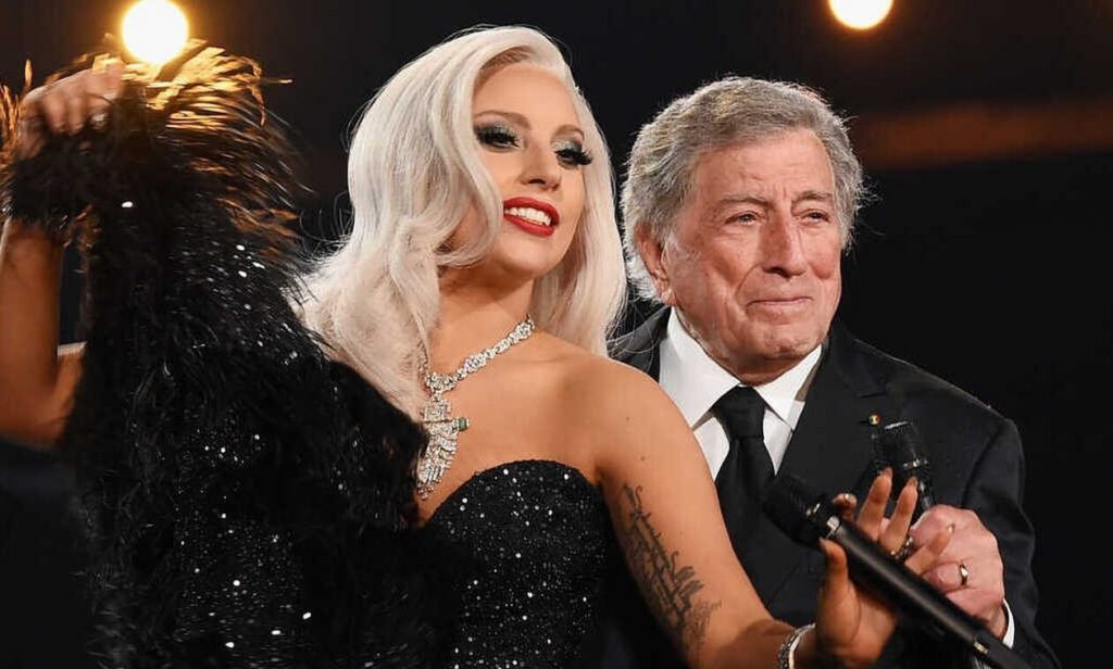 Lady Gaga: «Μου λείπεις»